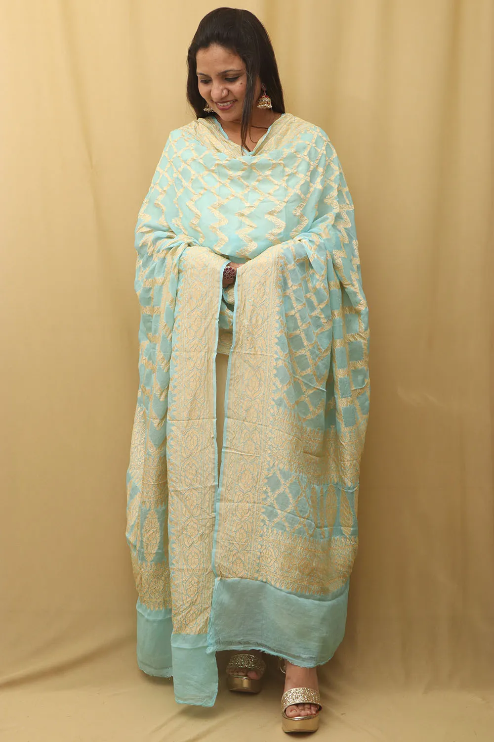 Blue Banarasi Pure Georgette Dupatta : Handloom Elegance