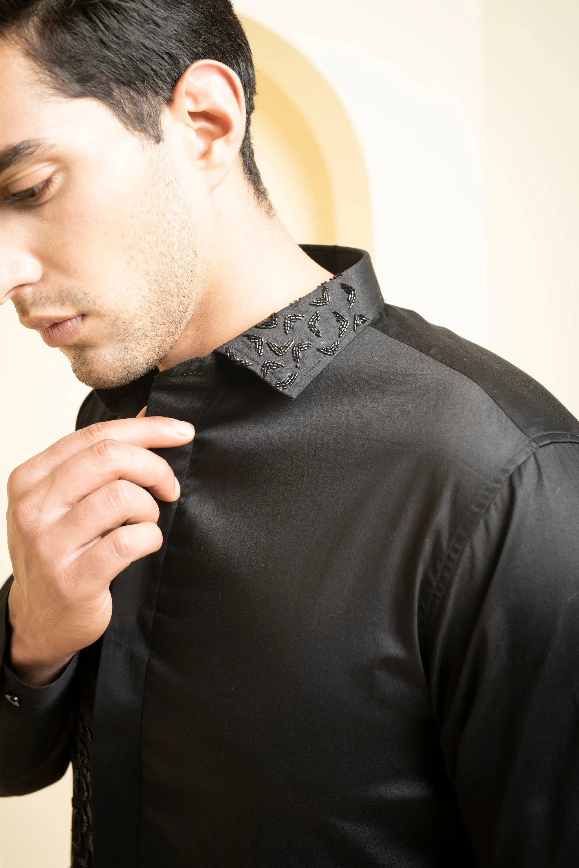 Men's Black Color Awel Full Sleeves Shirt - Hilo Design