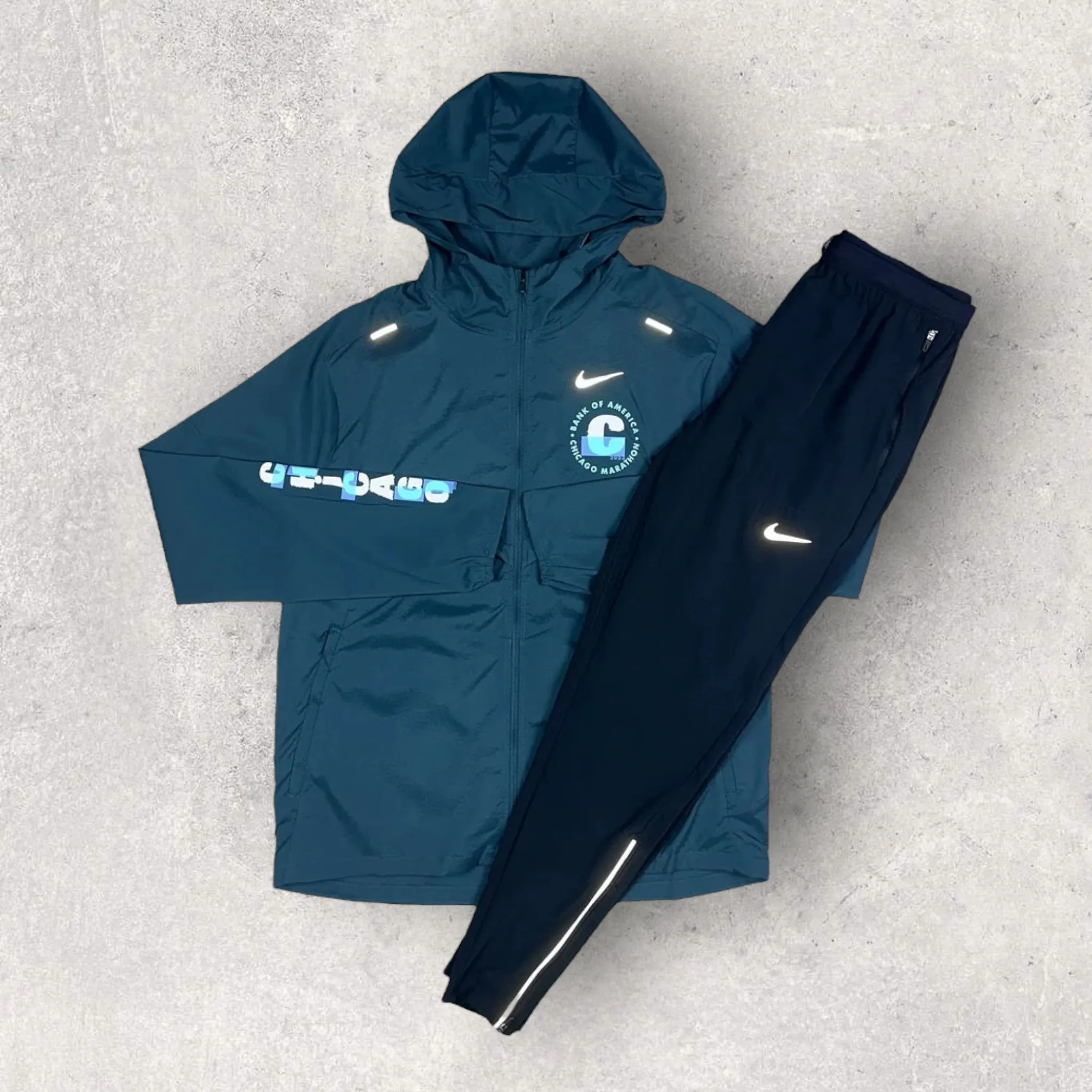 NIKE UV WINDRUNNER JACKET CHICAGO FINISHER - DEEP JUNGLE